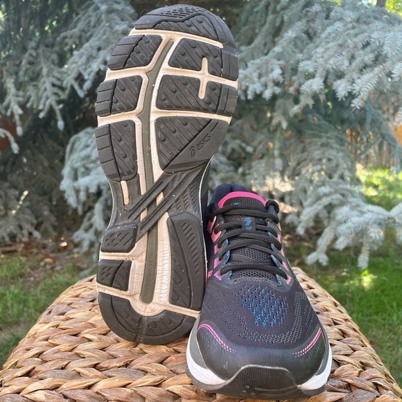 Asics GT-2000 Black, Blue & Pink Glo Running Athletic Running Shoes. Womens 11 - Picture 10 of 11